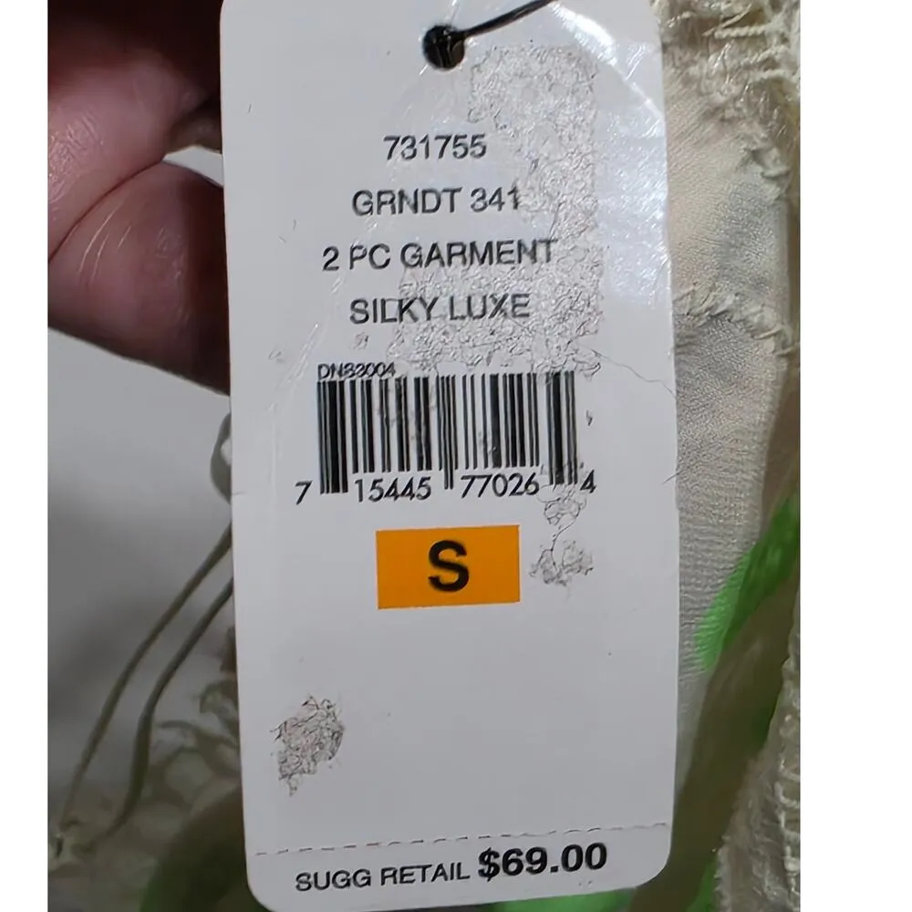 Betsey Johnson Intimates Green Dot Silky Luxe 2-Piece Pajama Short Set Small NEW - Image 8