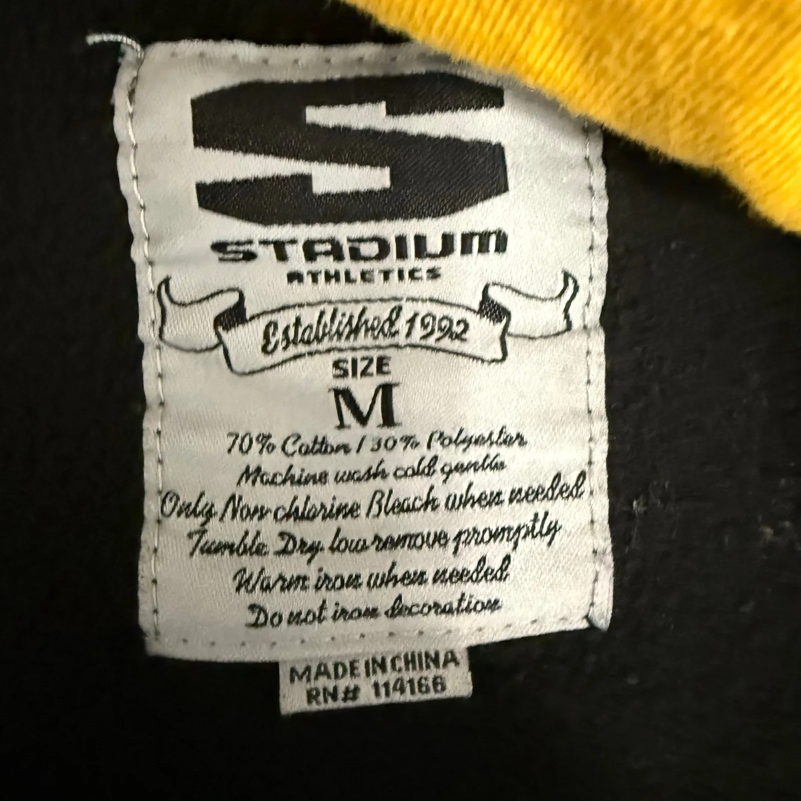 Stadium Athletics Missouri Tigers Sweatshirt Size Medium - Image 8