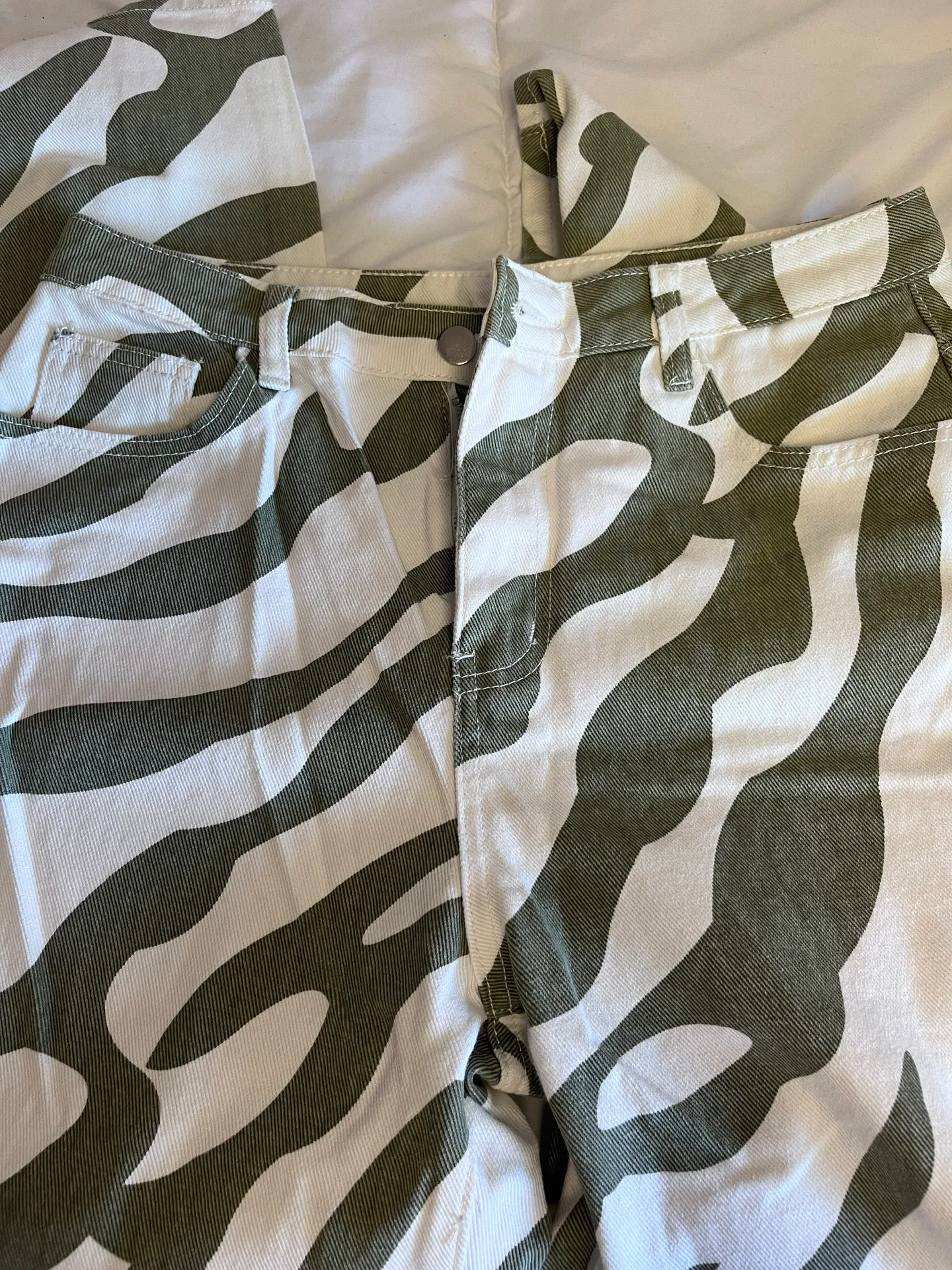 SheIn Zebra Print Jeans  - Image 4