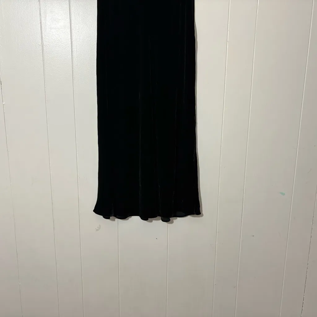 Vintage Moda Seta Sandra King Women's Skirt Velvet Maxi Black Size 8 - Image 2