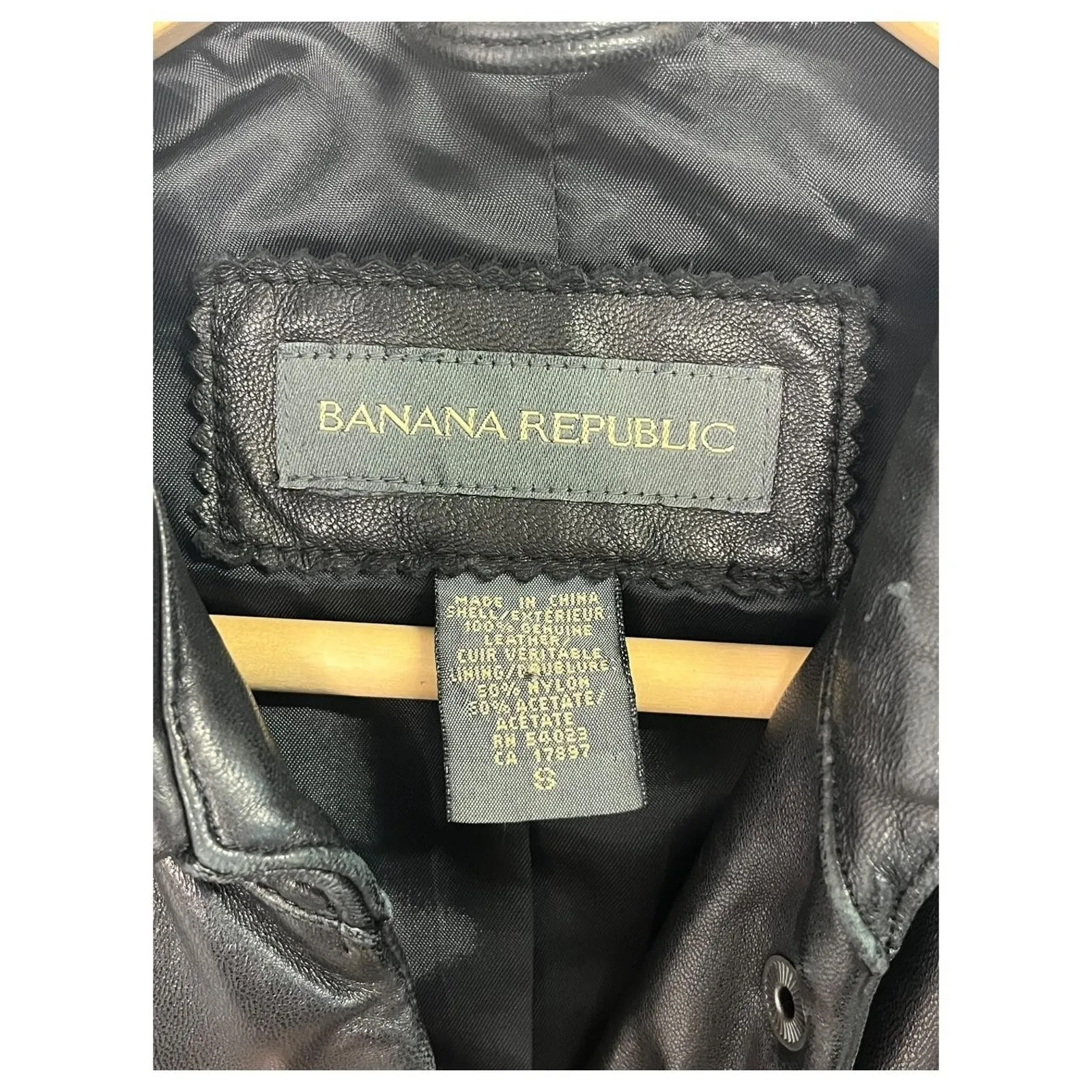 VTG Banana Republic Jacket Womens Medium Black Leather Butter Soft Moto Coat Y2K - Image 4