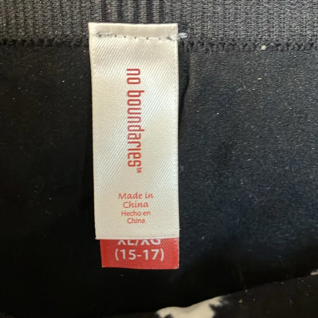 FINAL MARKDOWN No Boundaries Black &White Leggings with Tie-Dye Design junior xl - Image 3