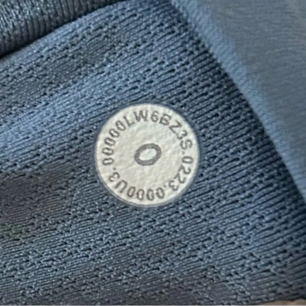 Groove Super-High-Rise Crop Water Drop Nulu Size 0 Leggings. - Image 9