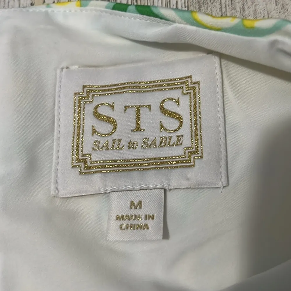 Sail to Sable Lemon Printed Crepe Shift Dress Size Medium - Image 4