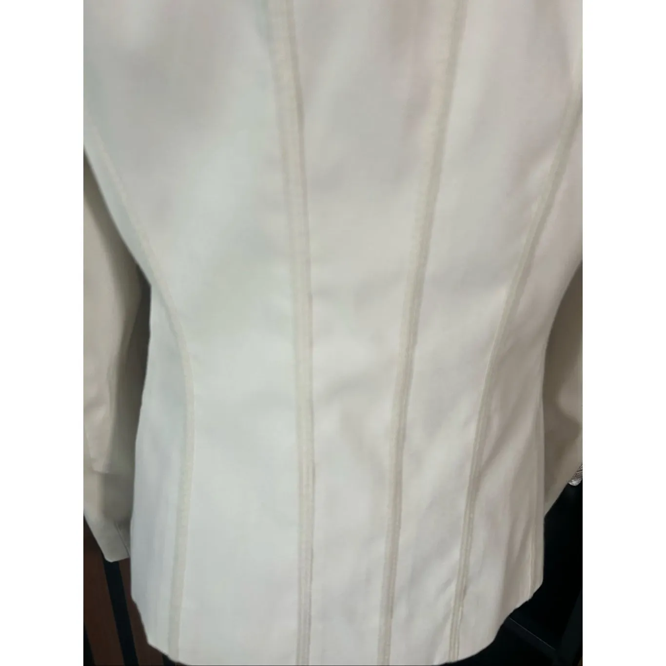 Etcetra white blazer size 6 classy white work blazer - Image 4