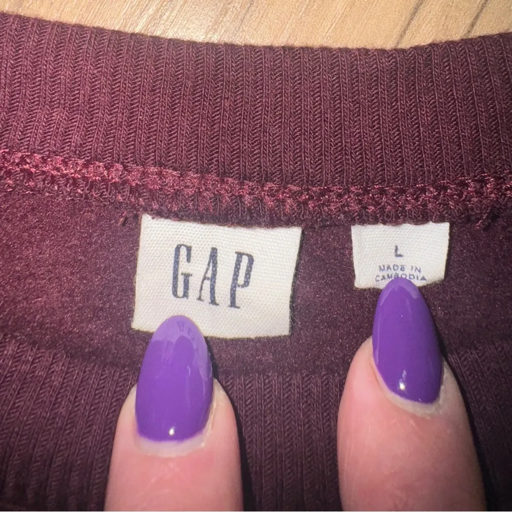 GAP Burgundy Crew Neck Sweater - Image 7