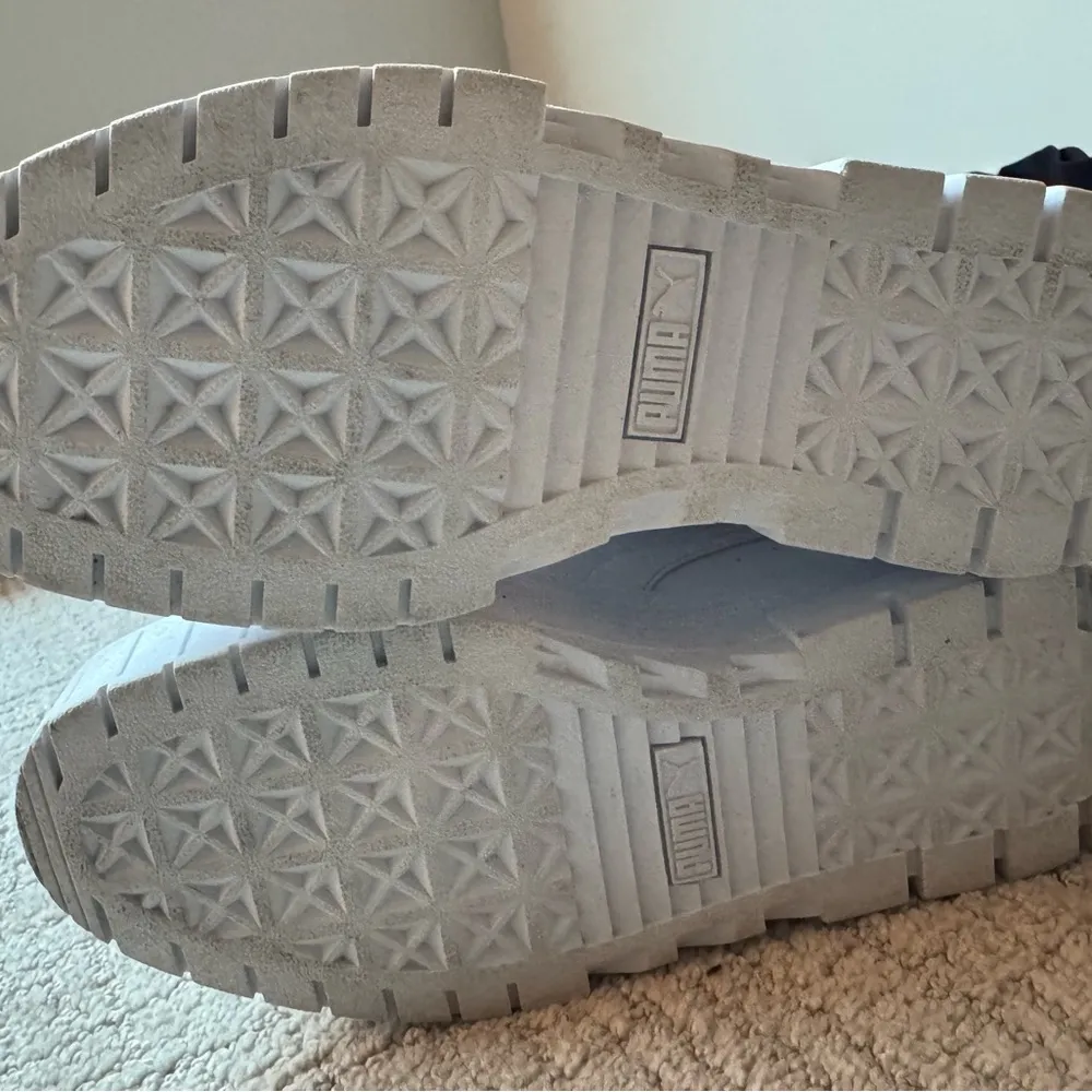 White Platform Sneaker - Image 7