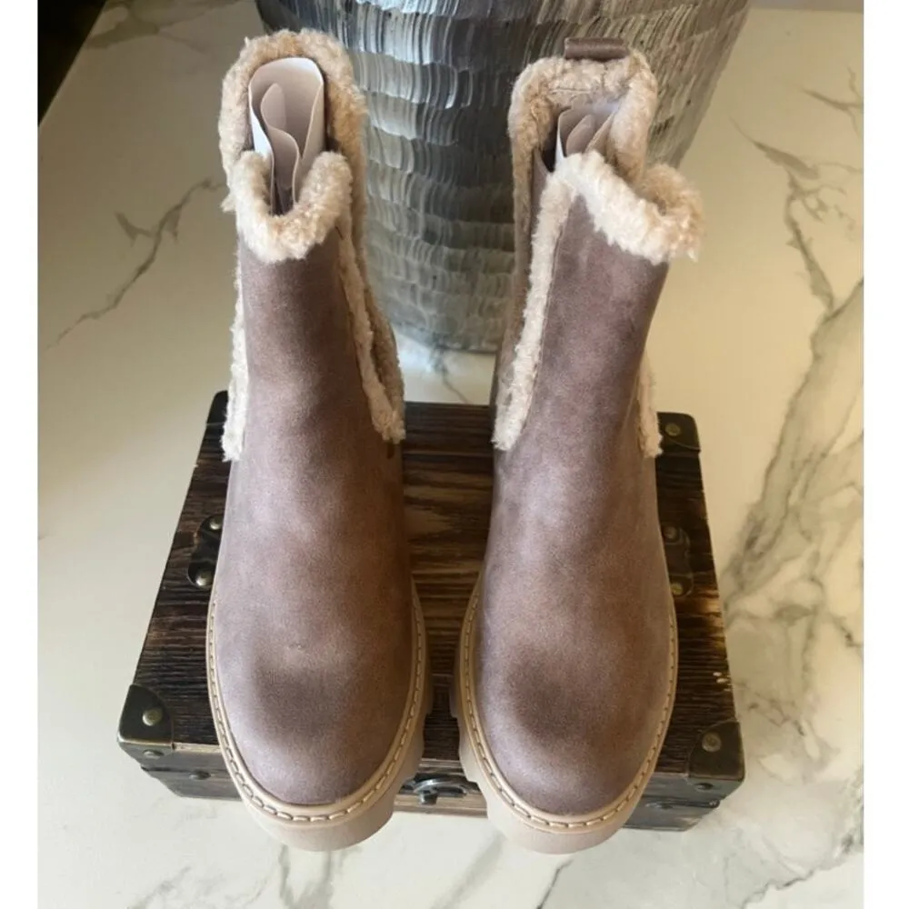 a Cozy Platform Lug Sole Boots in Tan - Image 2