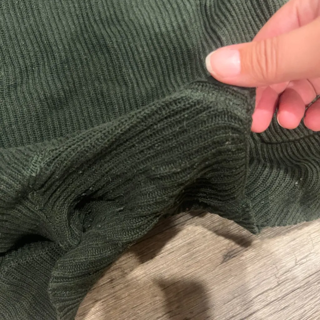 Free People Picnic Sweater Romper size M - Image 9