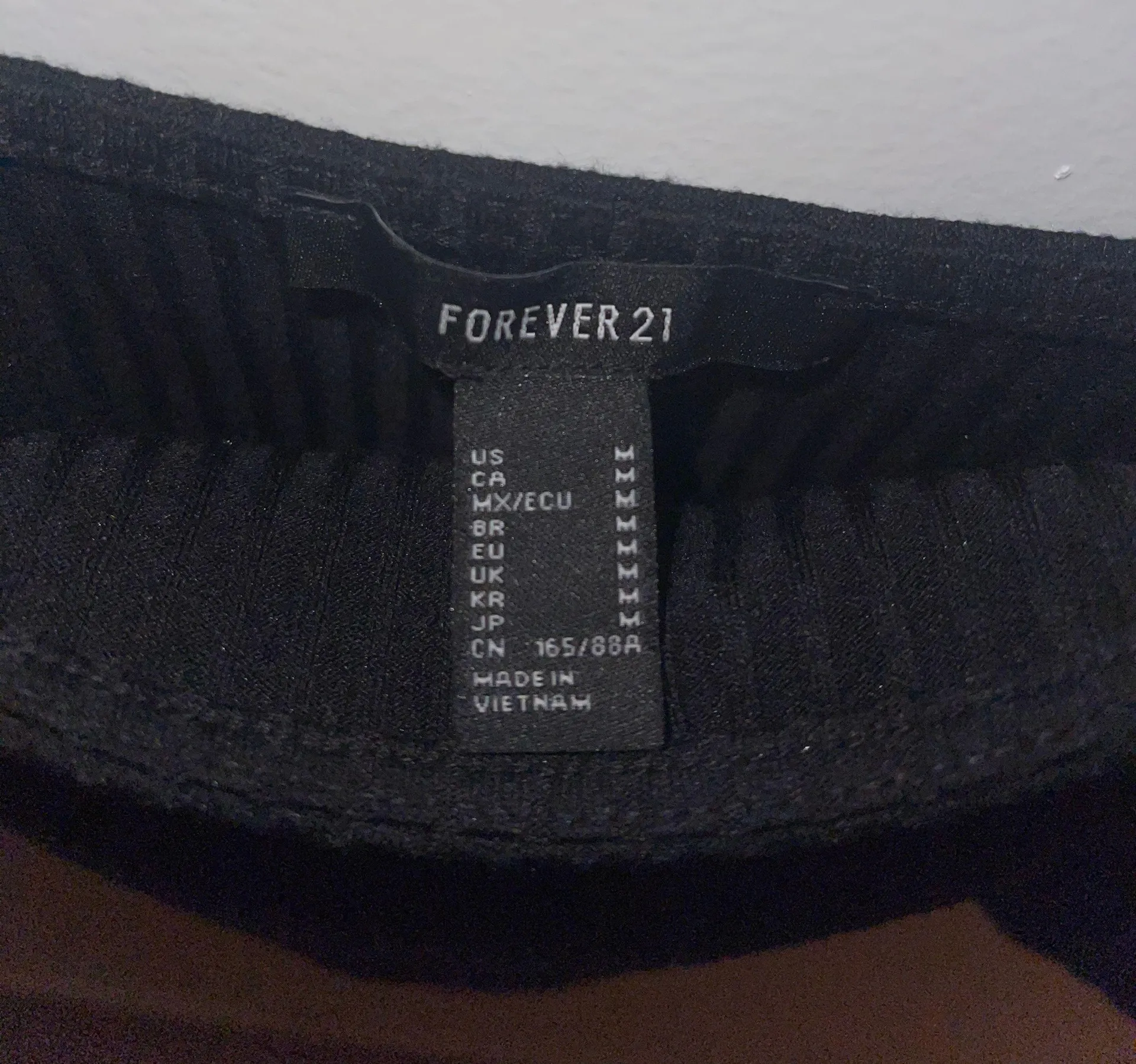 NWT  The Basics Collection Cami size M - Image 3