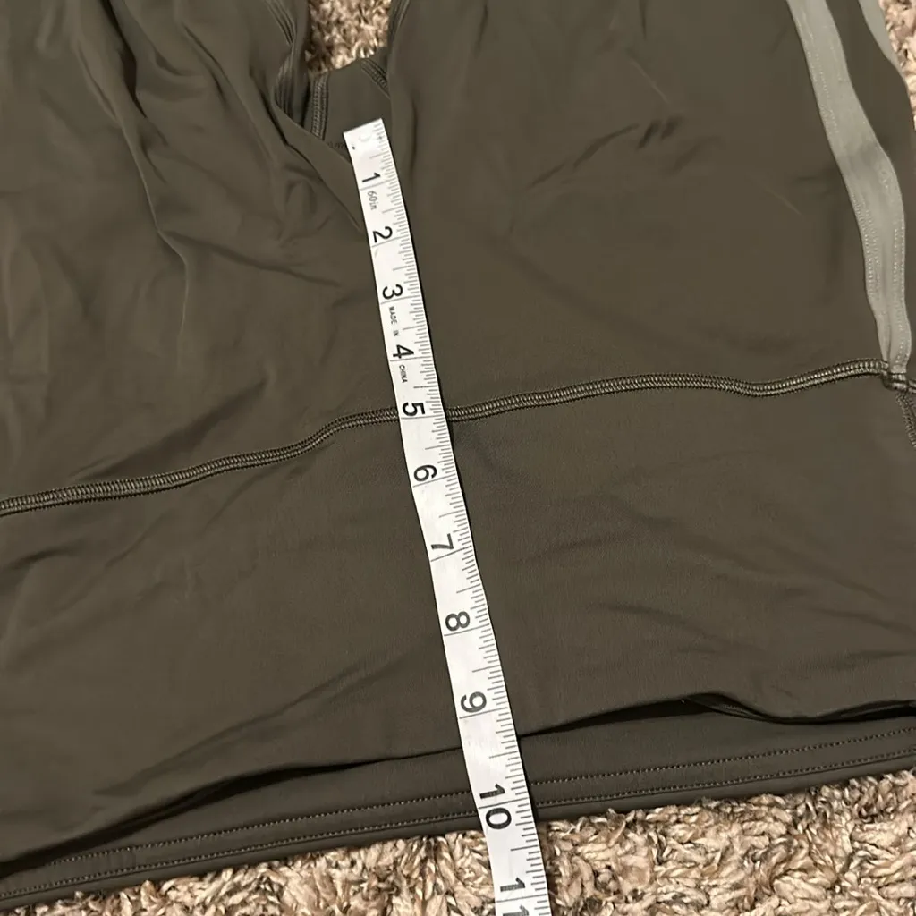 Lululemon Zip The Line Crop Leggings Size 8 - Image 7