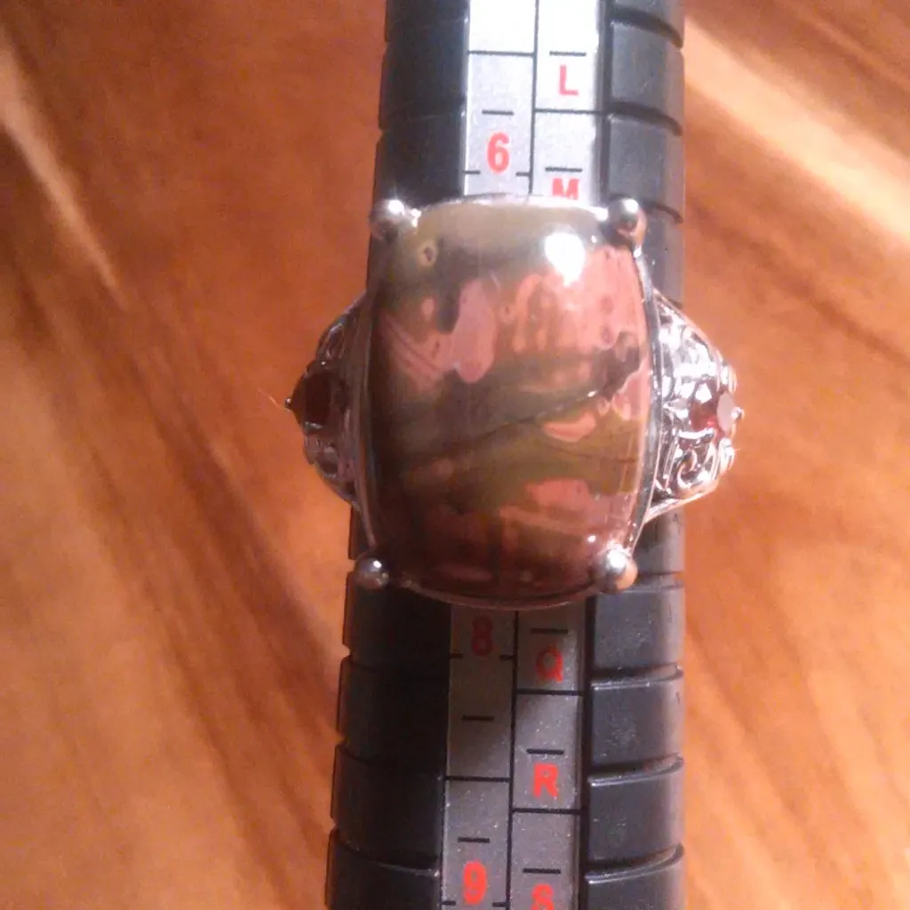 Venus Jasper and Mozambique Garnet Platinum Bond Ring (Size 7) - Image 4