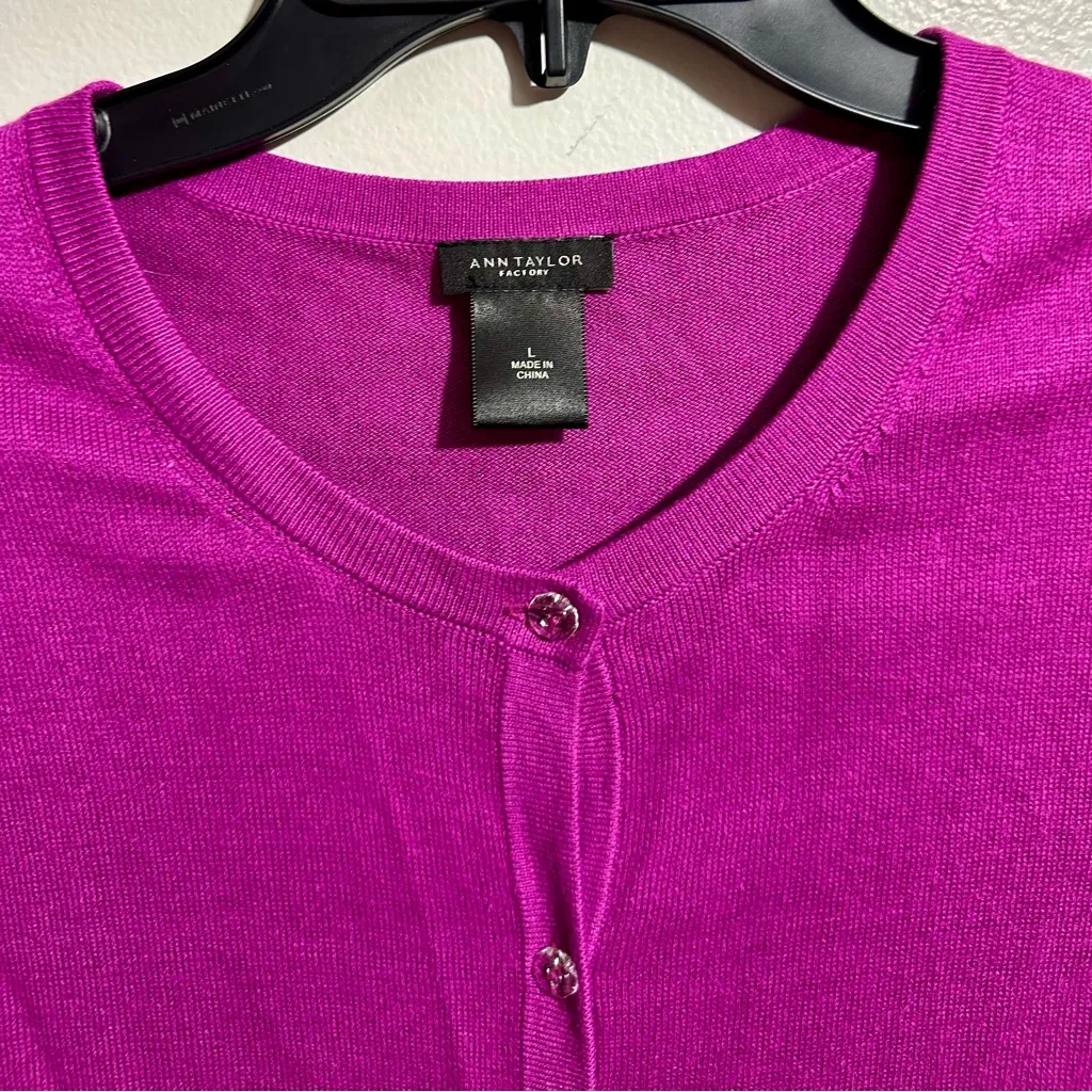 Ann Taylor Women's Fuchsia Cardigan Sweater (608) - Image 3