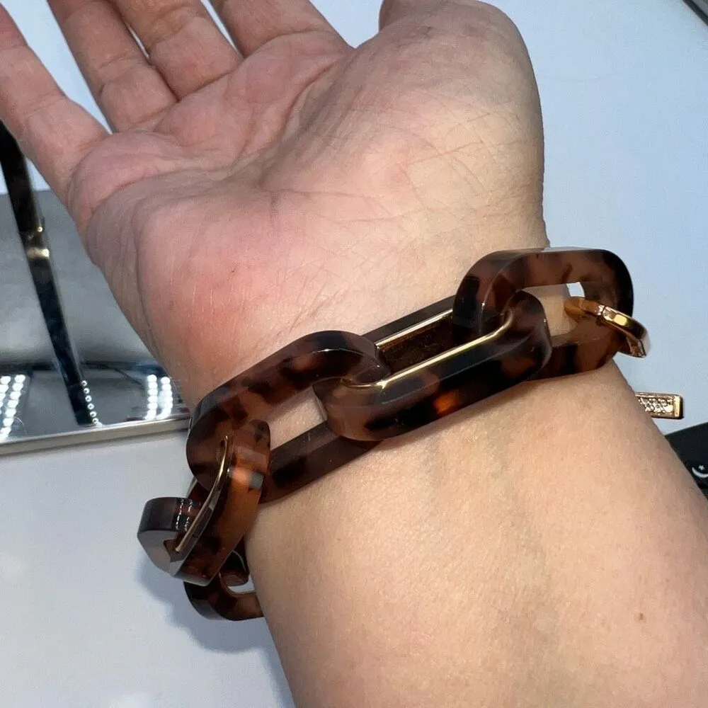 Michael Kors Tortoise Shell Large Link Crystal Rose Gold Toggle Bracelet - Image 6