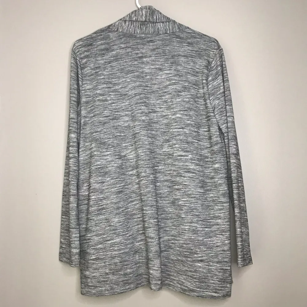 NWOT Jones New York Signature Gray Cardigan - Image 2