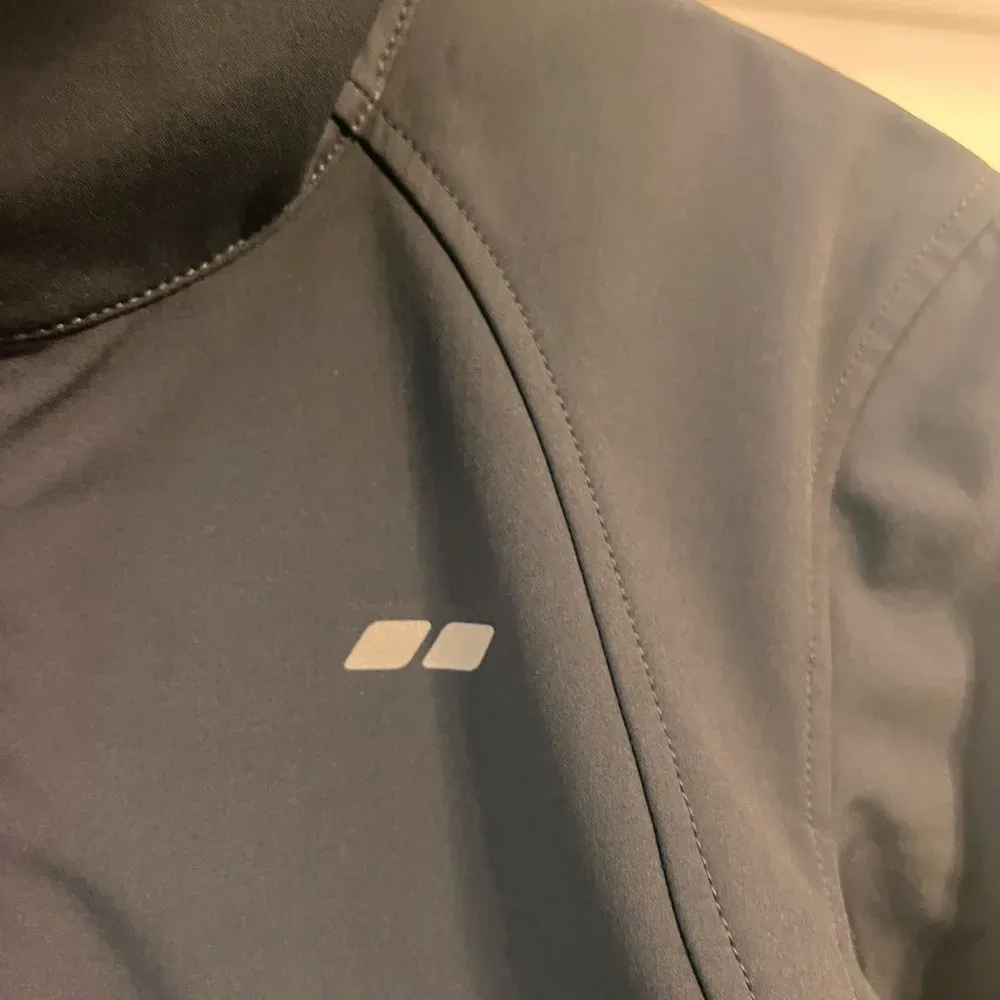 FINAL PRICE Koppen Women's Soft Shell Jacket Gray Size L - Image 11