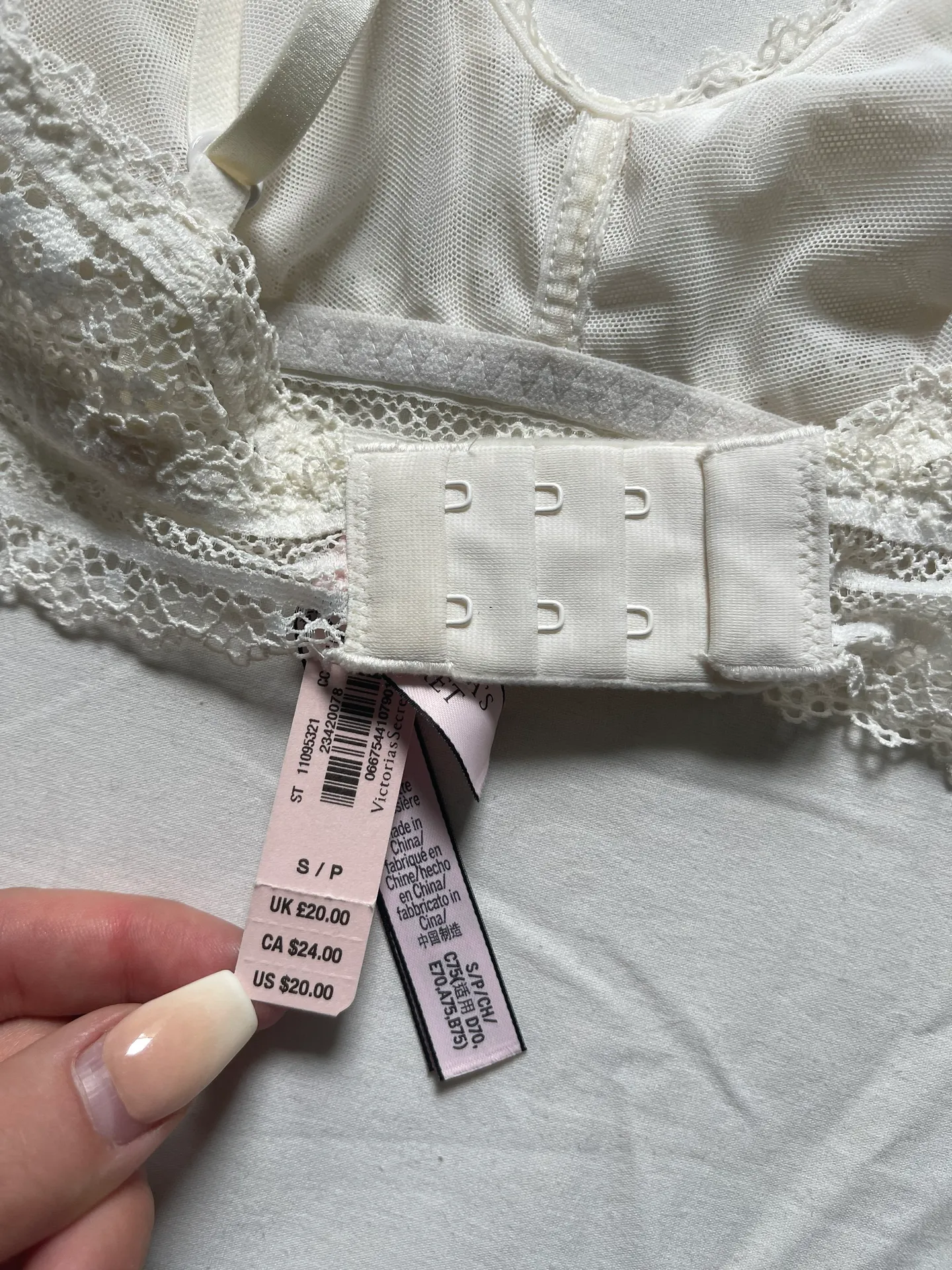 Victoria Secret Bra - Image 3