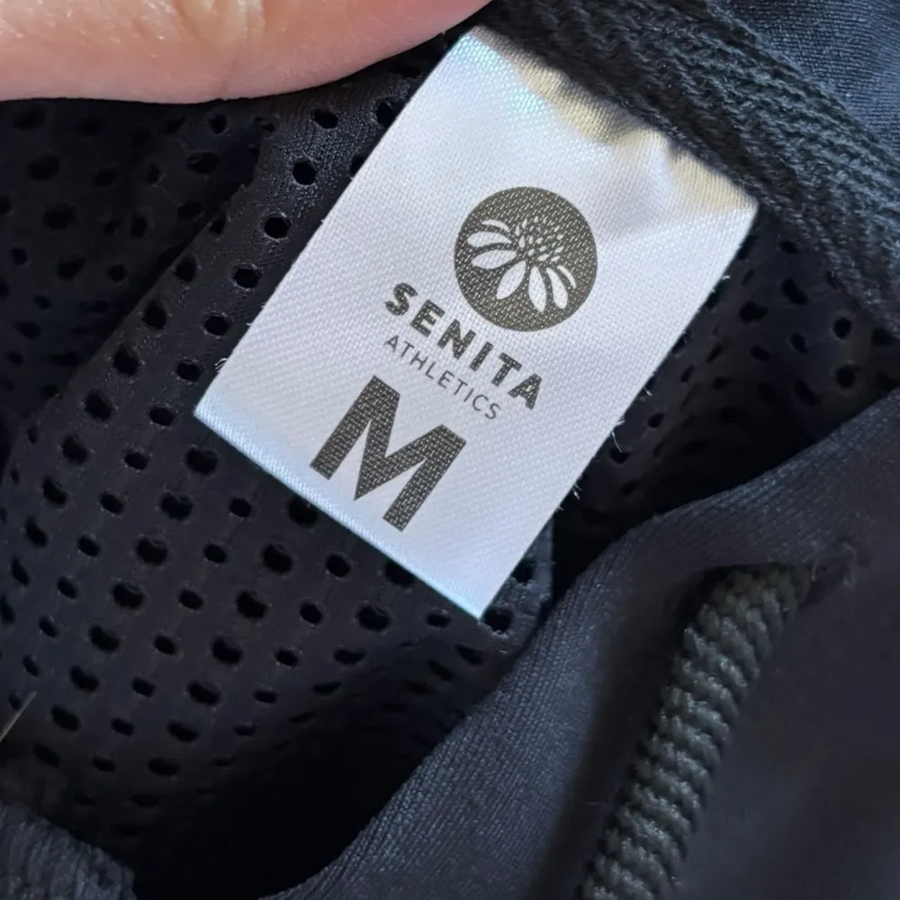 Senita Black Mesh Workout Athletic Oversized Hoodie - Medium - Image 10