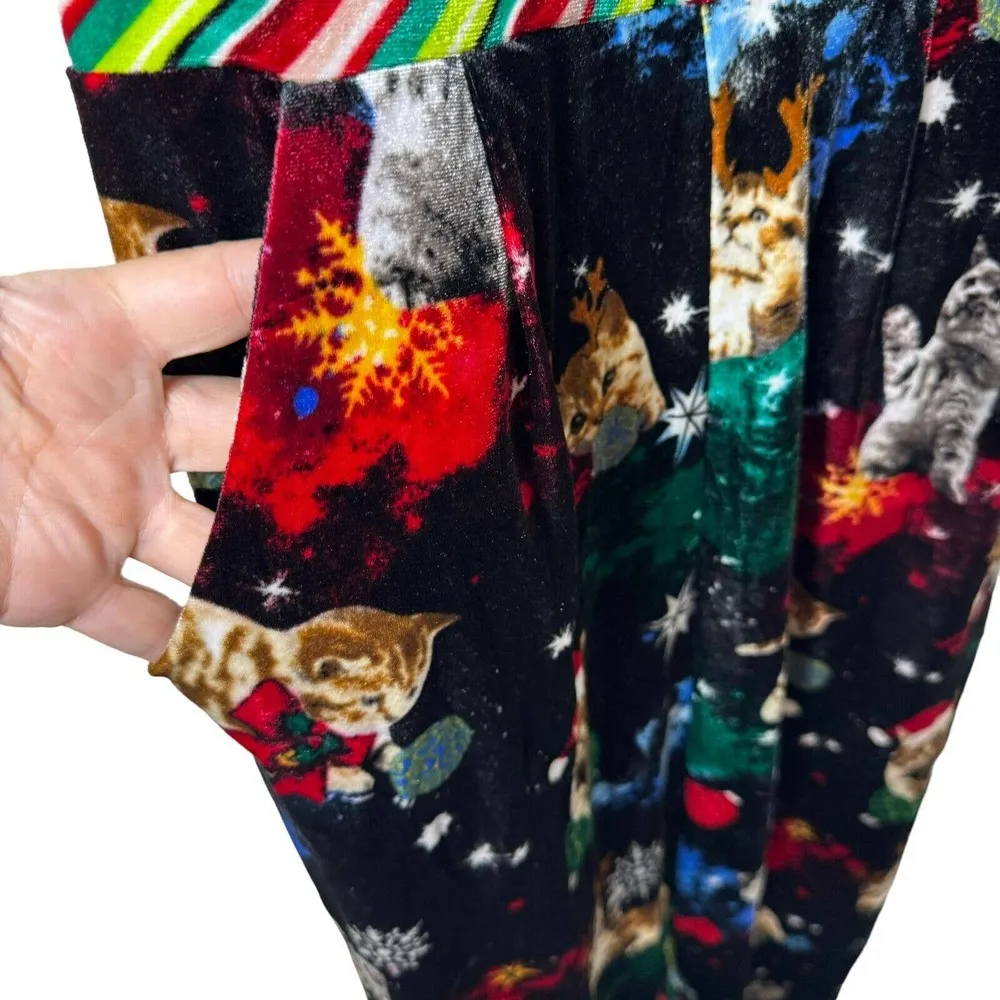 NWT Christmas Cat Velvet Jumpsuit Pockets Snowflake Buttons Juniors 7-9 - Image 10