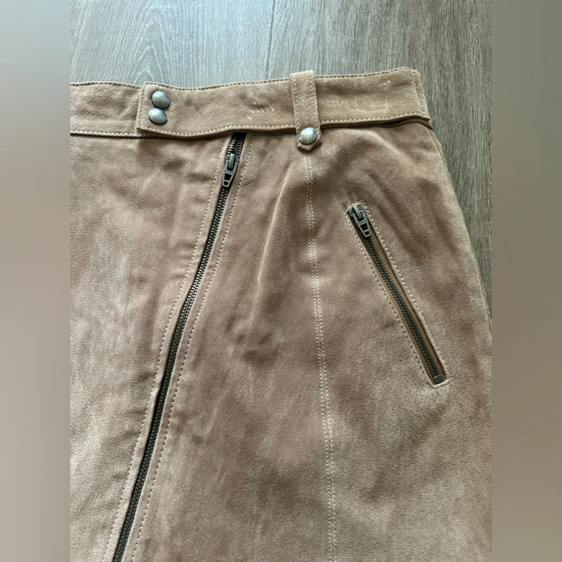 Blank NYC Run For‎ It Suede Skirt-NWT - Image 4