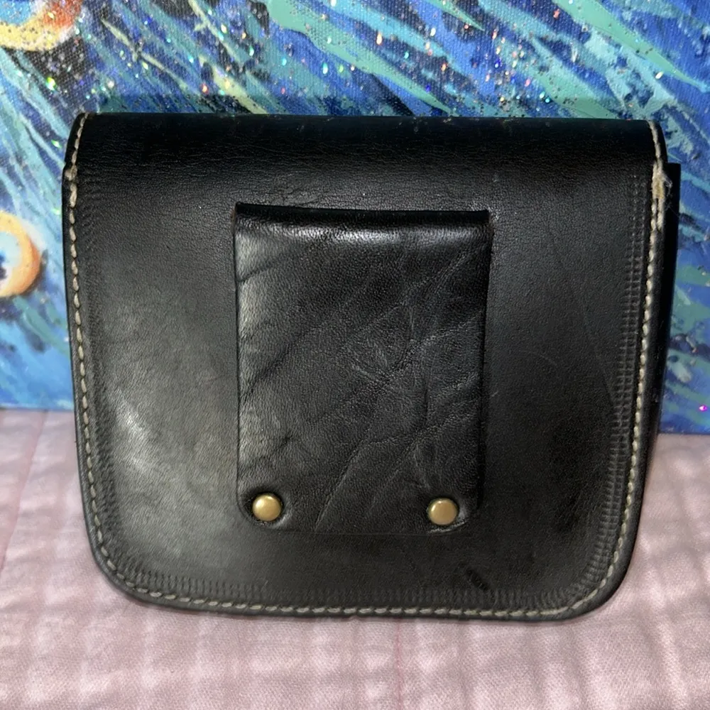 Vintage Black Genuine Leather Pouch for Belt - Image 4
