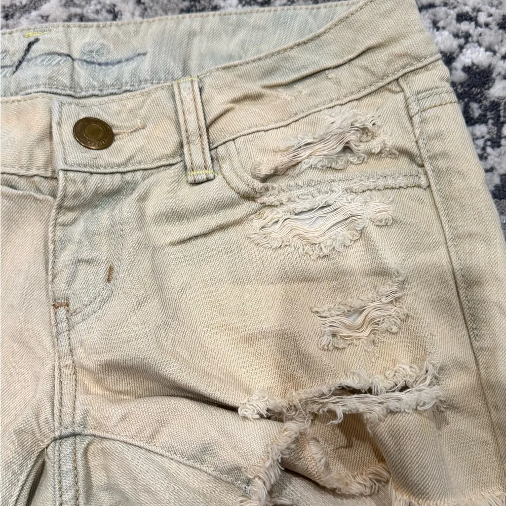 American Eagle Outfitters VINTAGE (2012) Washed Distressed Denim Tan Cut-offs - Image 4