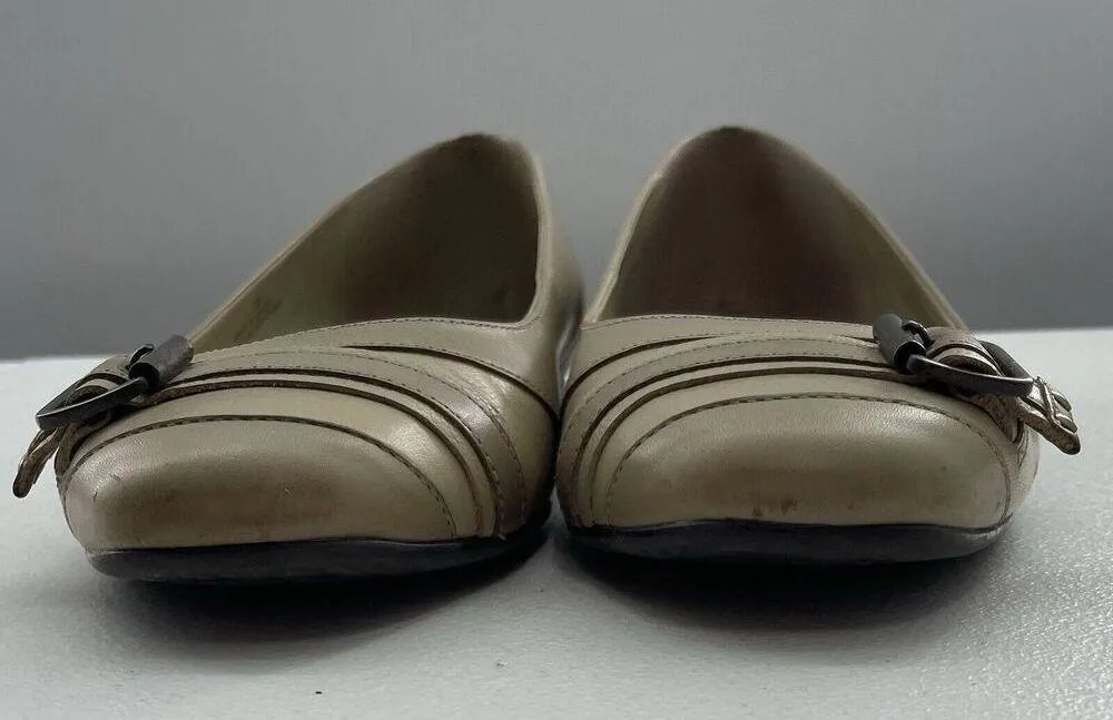 Talbots Size 10 Finata Buckle Flat Leather Beige Sesame Ballet Round Toe Detail - Image 5