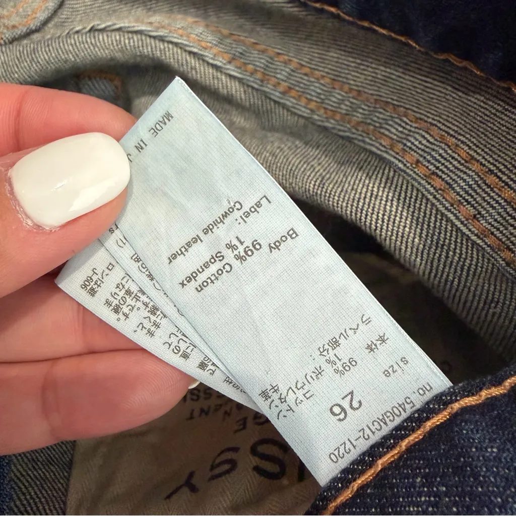 Moussy Vintage Women’s Glendora Flare Jean Size 26 Medium Wash Designer Denim Blue - Image 6