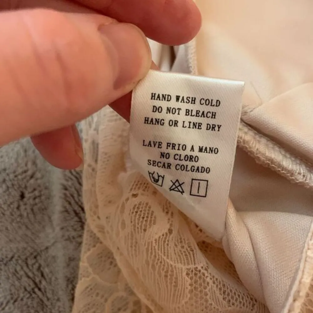 Privy Bodysuit Womens Medium Pink Lace High Neck Corset Bodysuit Bustier Top NWT - Image 9