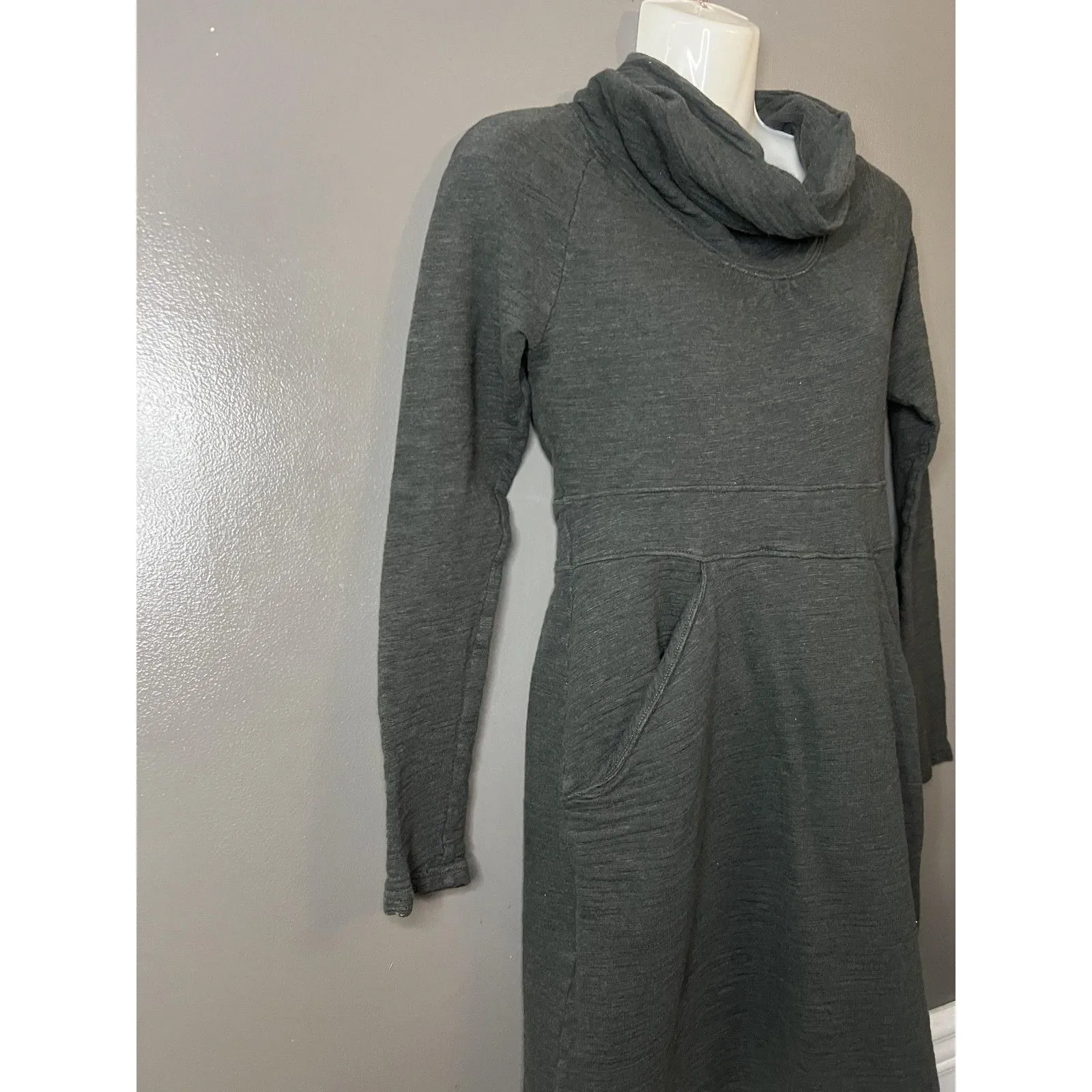 Lucy Dress Womens Small Gray Cowl Neck Long Sleeve Knit Sweatshirt Pockets - Image 3