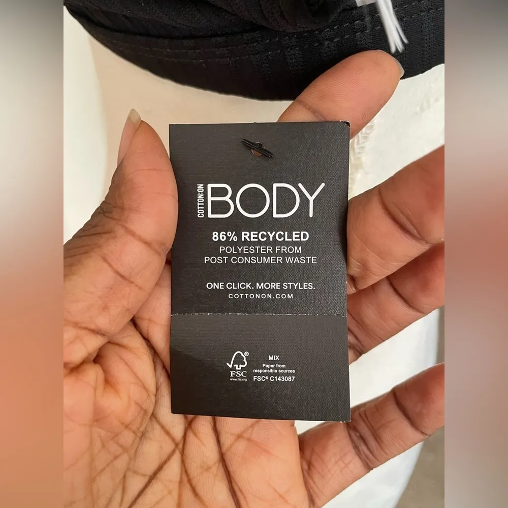 Cotton On Body Fixed Triangle Rib Bikini Top Size L NWT - Image 6