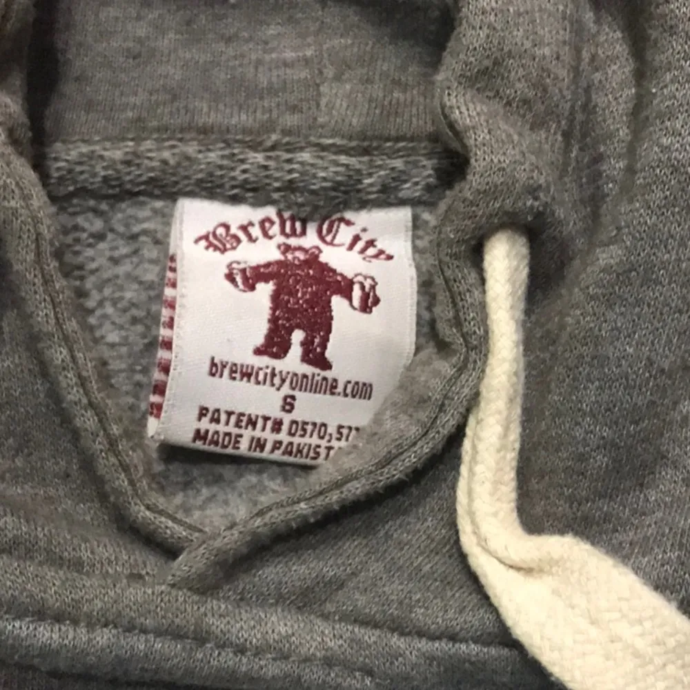 Keystone Beer Hooded Sweatshirt Pocket to hold your beer. Fun and comfy - Image 3