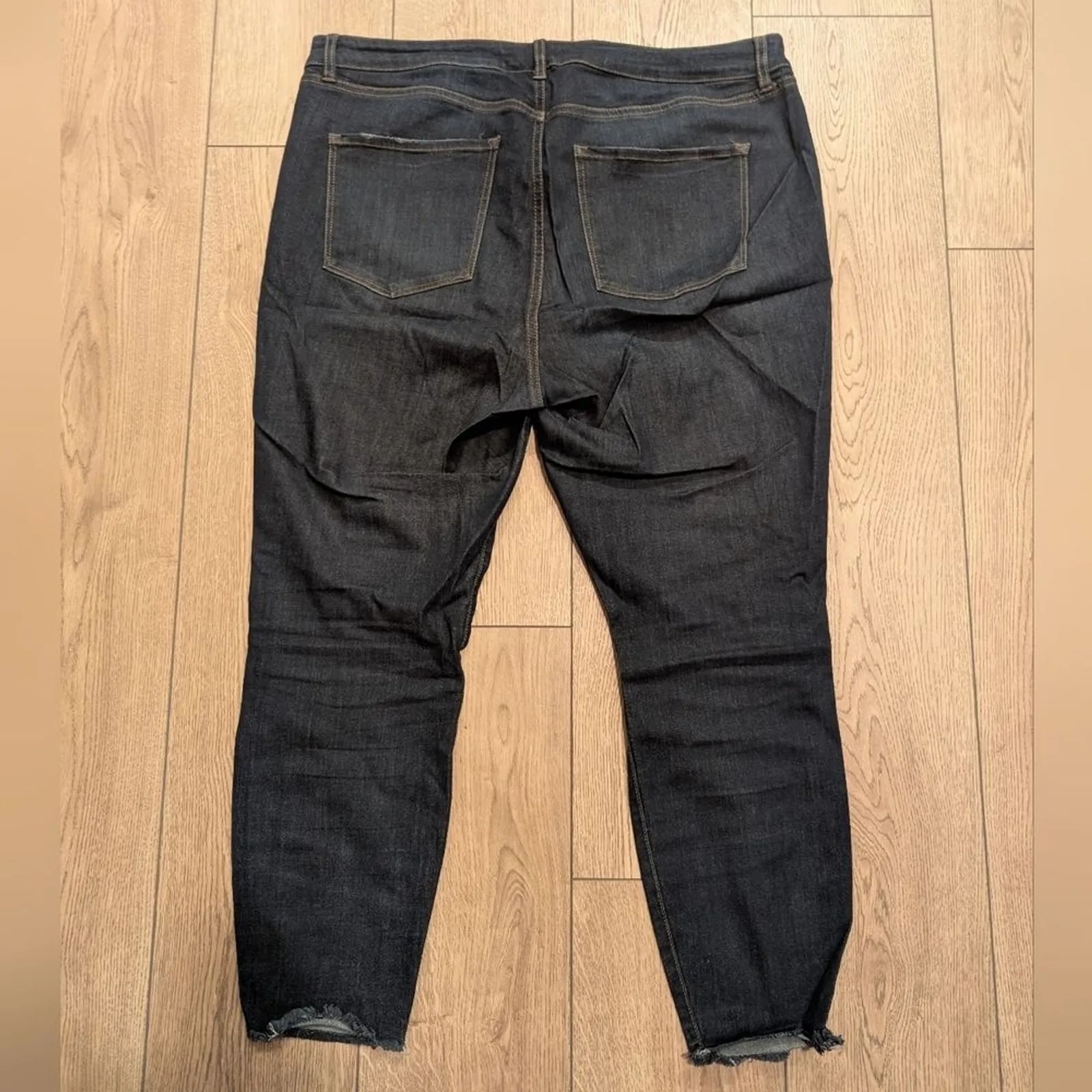 Refuge + Plus 18 Jeans Ripped Skinny Frayed Hems Stretch Dark‎ Faded Wash Denim - Image 3