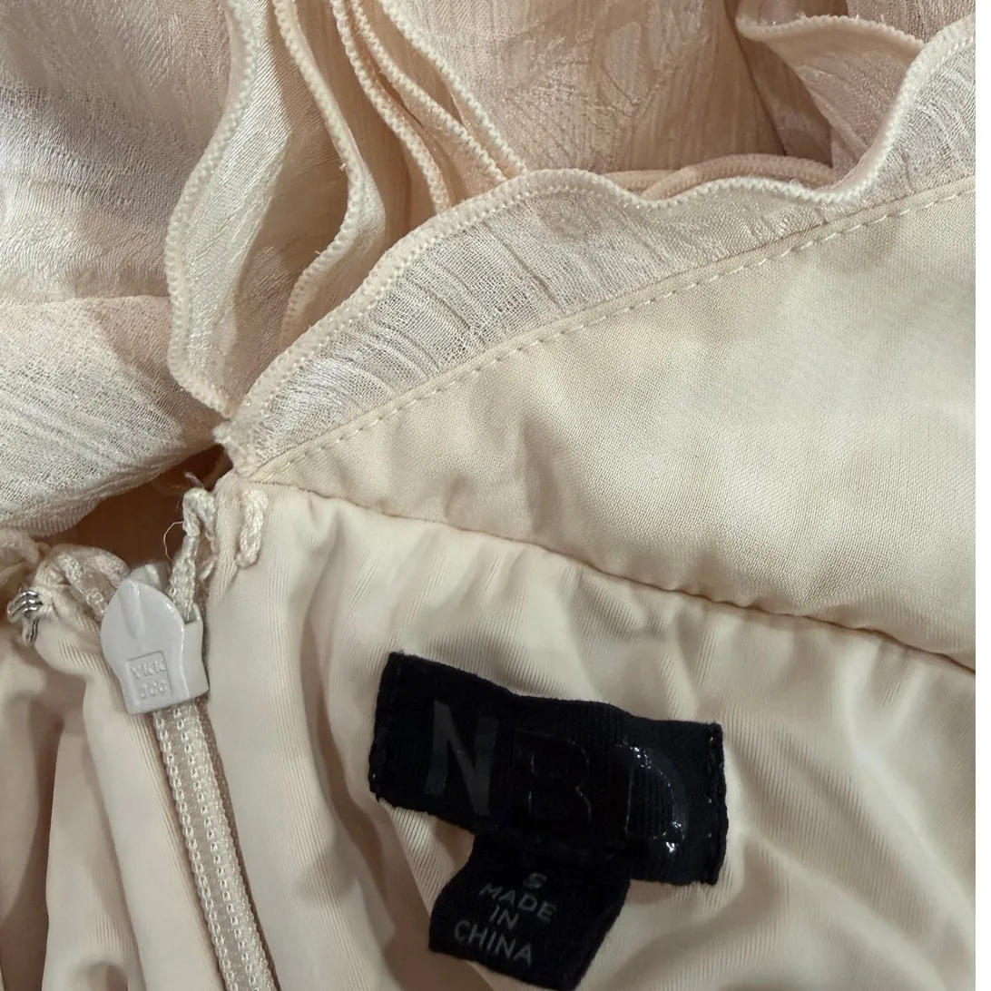 NBD Celenia Romantic Fairy Champagne Butterfly Cream Ruffle Maxi Dress NWOT S - Image 5