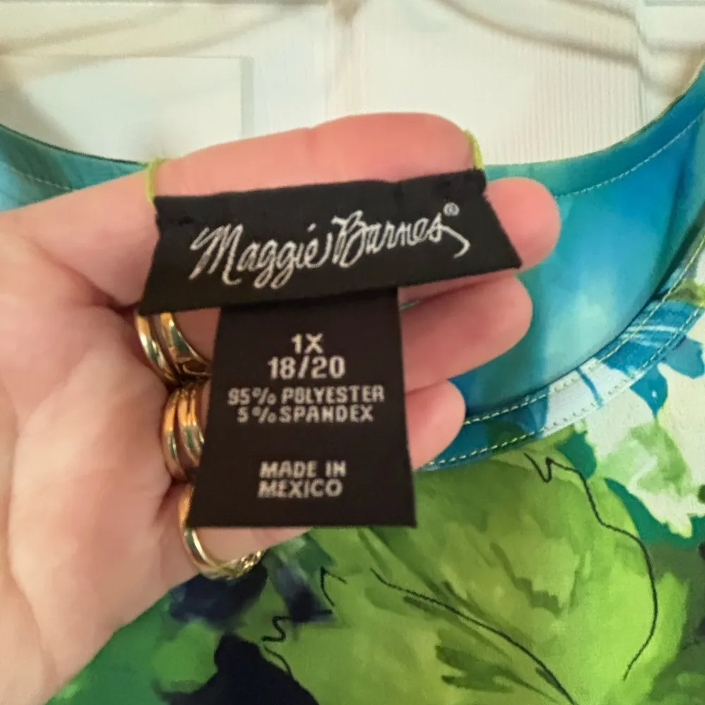 Like new Maggie Barnes reversible dress tank. 1X Blue - Image 3