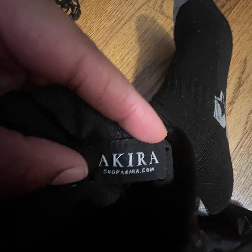 AKIRA Two-Tone Athletic Shorts - Image 2