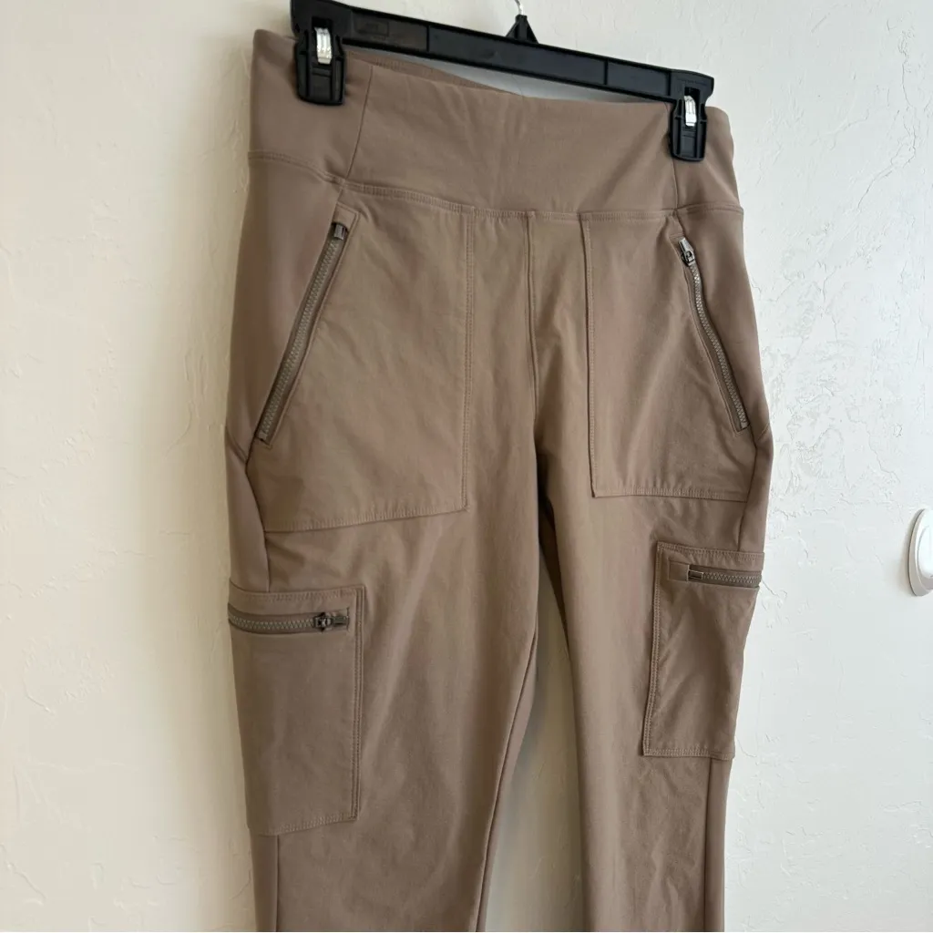 Athleta Cargo Leggings - Image 4