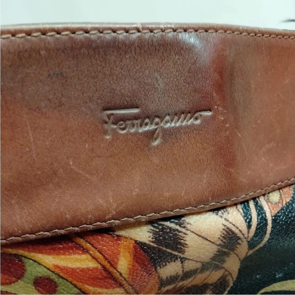 Salvatore Ferragamo Black Jungle Print Shoulder Bag - Image 9