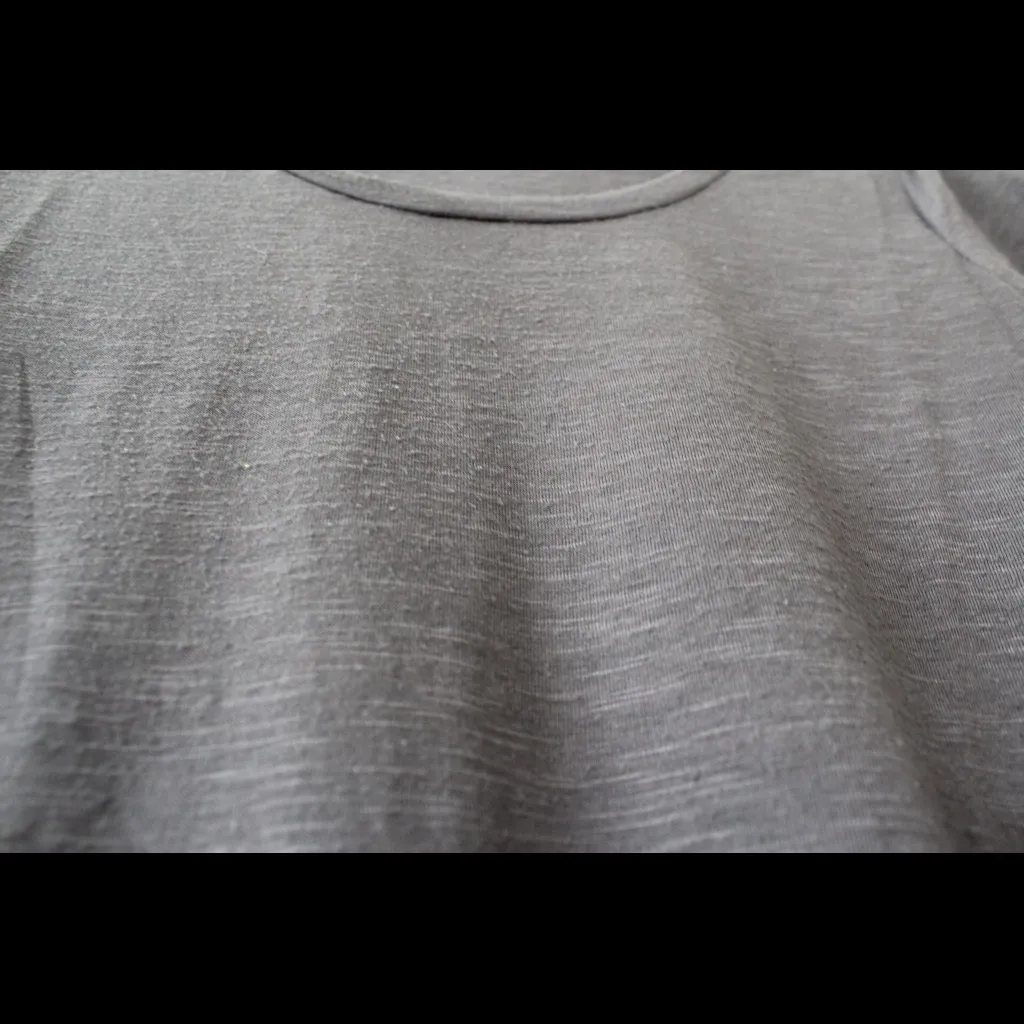 Mudd | Gray Juniors Embroidered Side Tee Shirt - Image 4