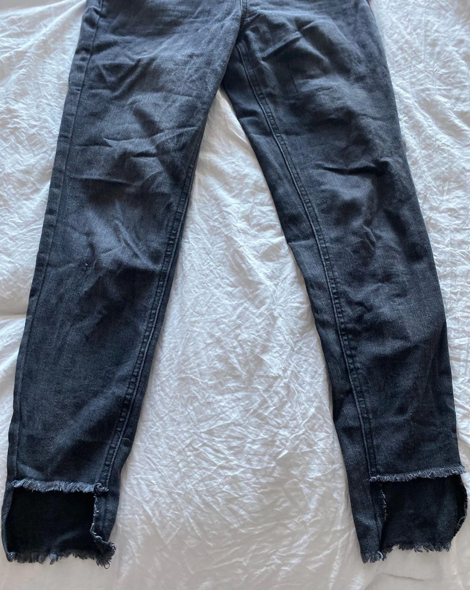 Black Skinny Jean Overalls Size 26 - Image 4
