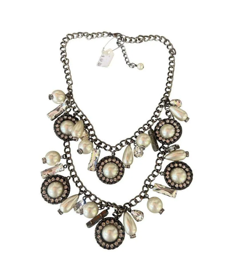 Statement Necklace Faux Pearls Rhinestones Gunmetal Chain Bib Adj 17" + 2" NWT White - Image 4