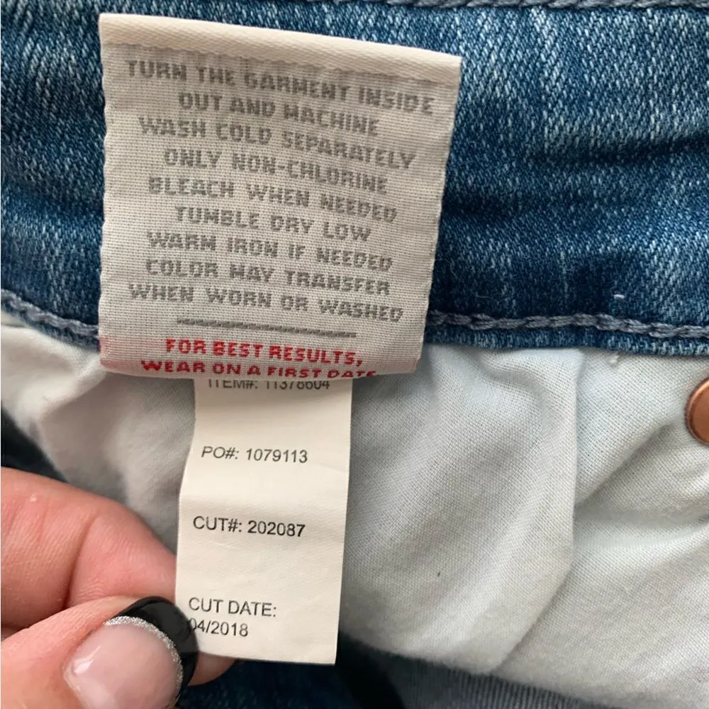 Torrid denim cut off shorts size 24‎ - Image 4