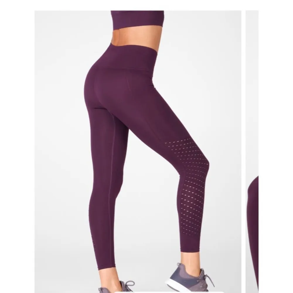 NWT Fabletics Sync High Waisted Perforated 7/8 Legging Purple size XS - Image 2