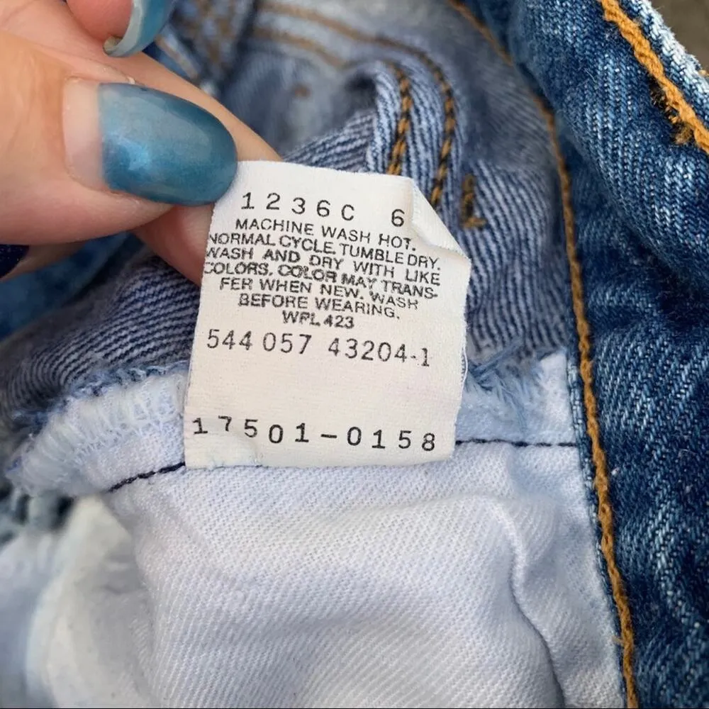 Vintage 80s Ladies Levi’s 501 button fly original fit straight leg jeans Size 9 - Image 7