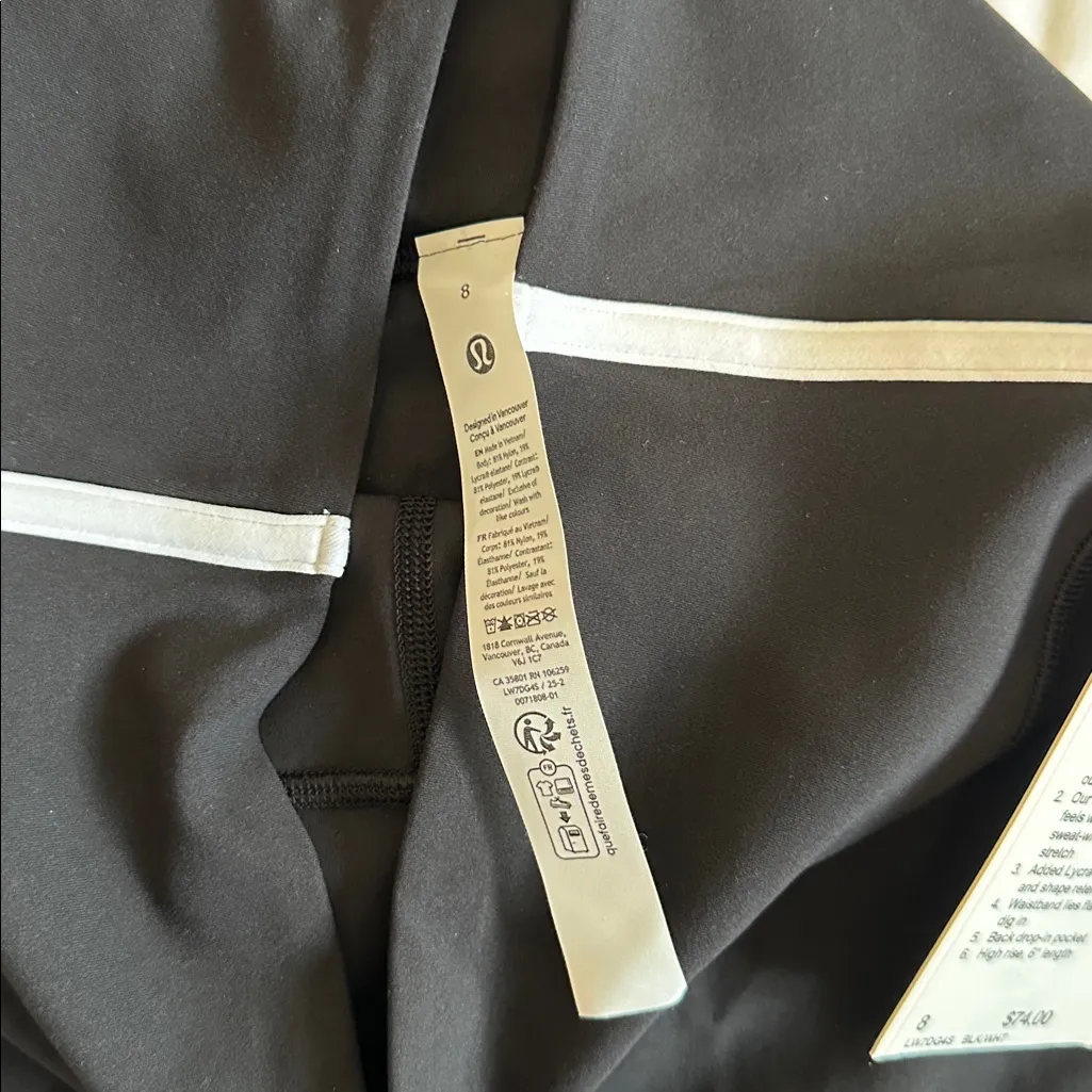 Lululemon align short  side strip 6 inch - size 8 - Image 3