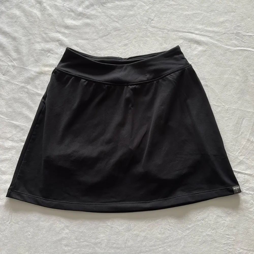 Black title nine 9 skort preppy tennis pickleball athleisure hiking gym workout - Image 2