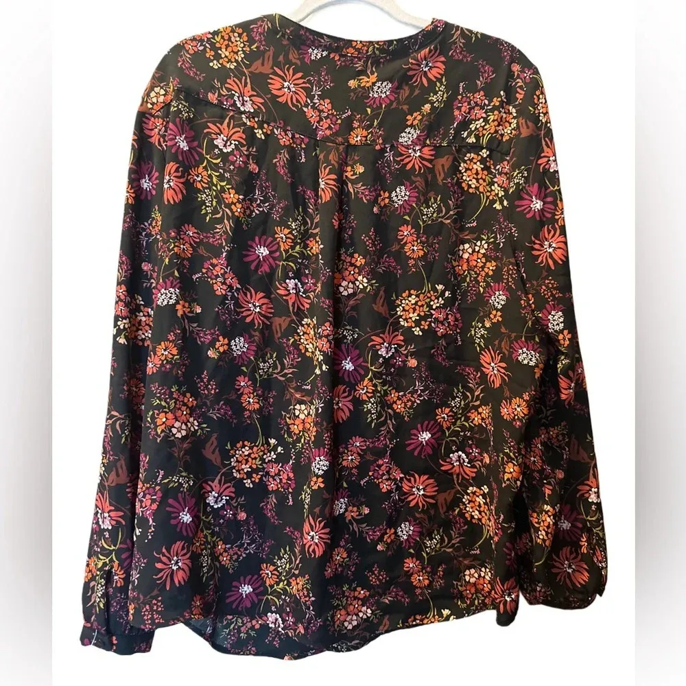 Adrianna Pappel black draped floral print, long sleeve, V neck, blouse Womens XL - Image 2