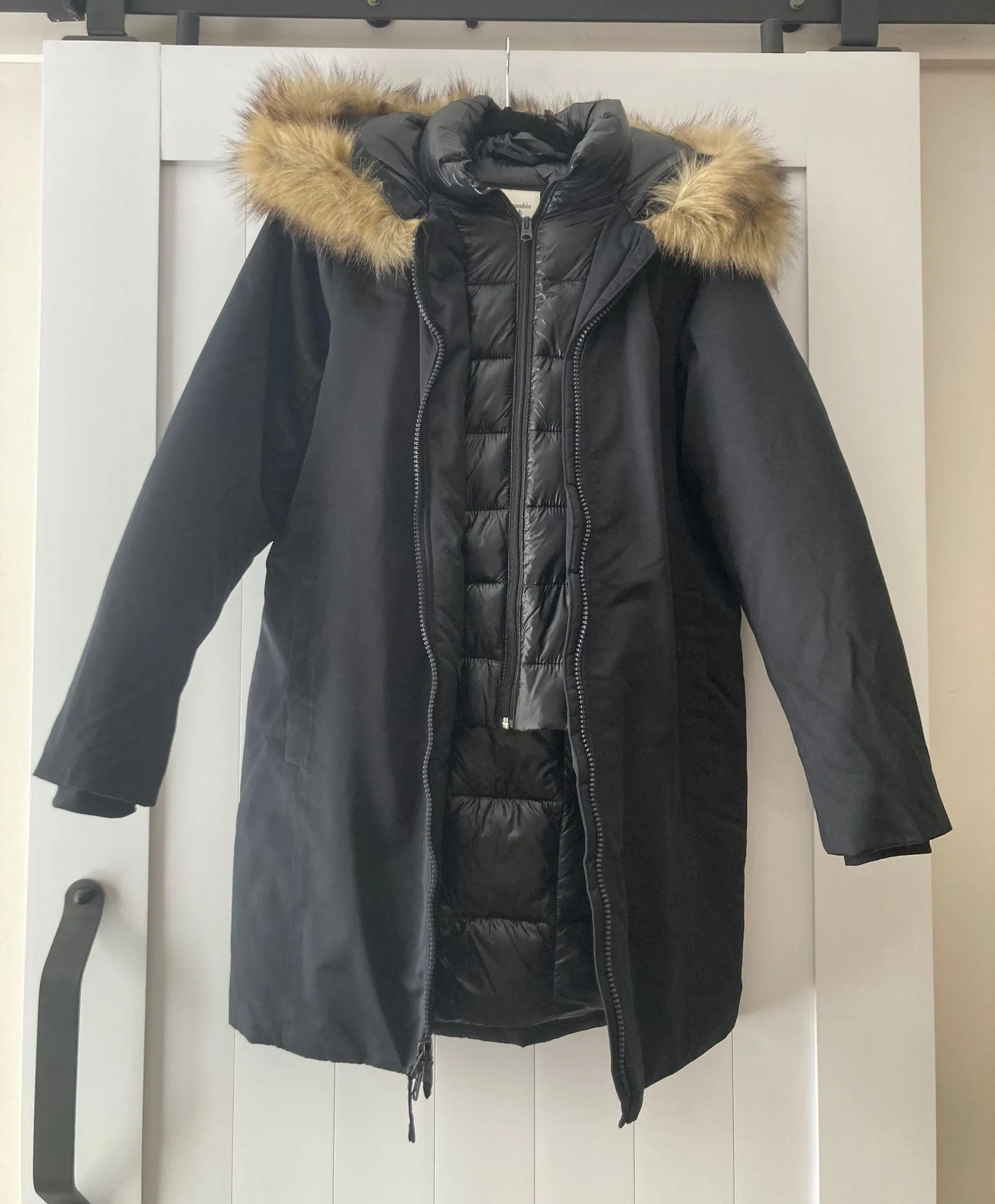 NWT black hooded tech parka - Image 8