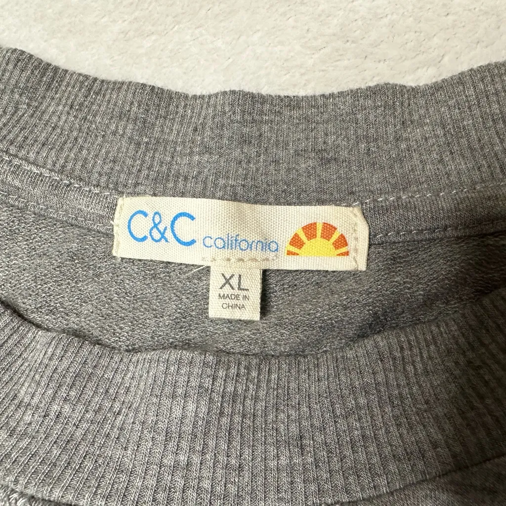 C&C California Sunshine & Champagne Sweatshirt in Gray Size XL Long Sleeve - Image 4