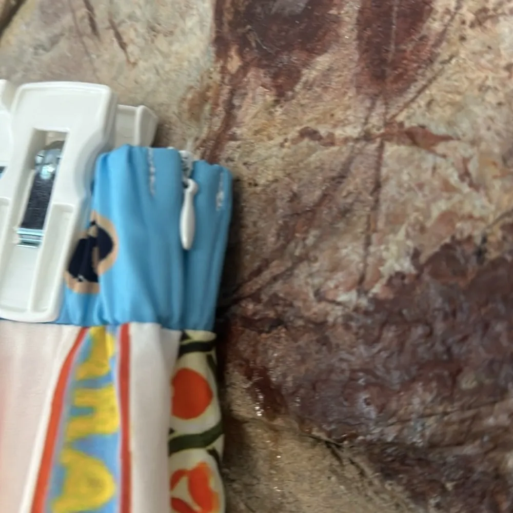 Commense Printed Handkerchief Hem Skirt size medium Blue - Image 5